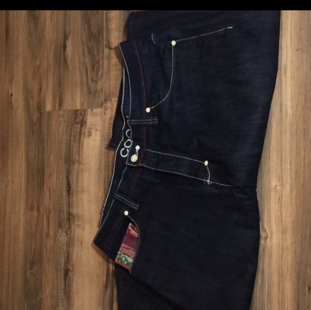 Very nice condition never worn